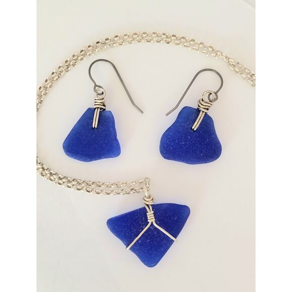 Seaglass Cobalt Blue Knot Earrings Handmade Sterling Titanium Sea Glass Beach - Picture 5 of 5